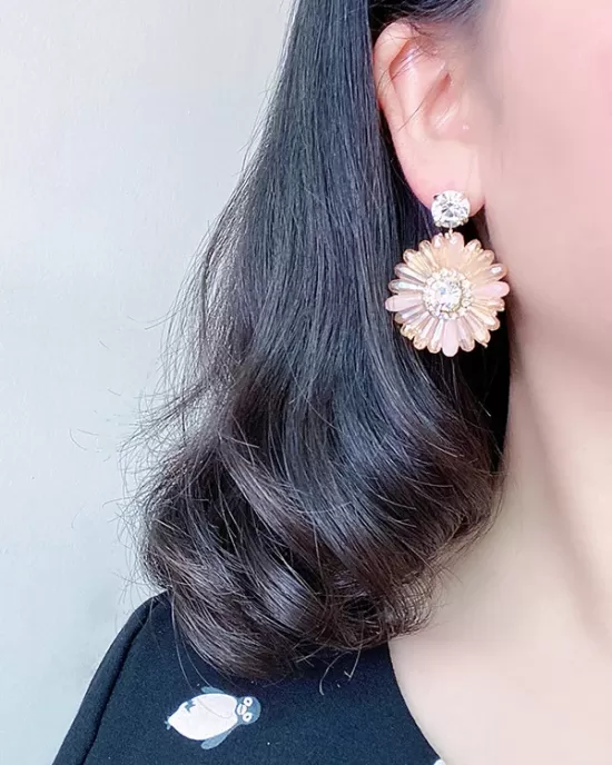 Original Vintage Asymmetric Floral Earrings Accessories