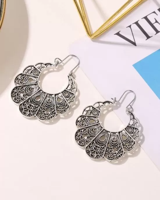 Vintage Geometric Openwork Flower Earrings