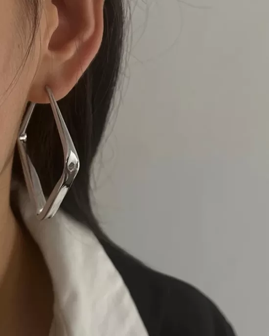 Simple Chic Geometric Earrings