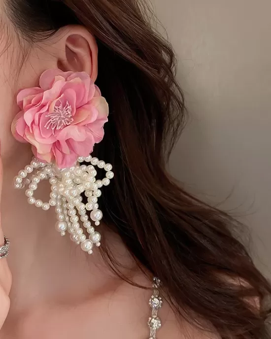 Flower-Embellished Imitation Pearl  Tasseled Earrings Accessories