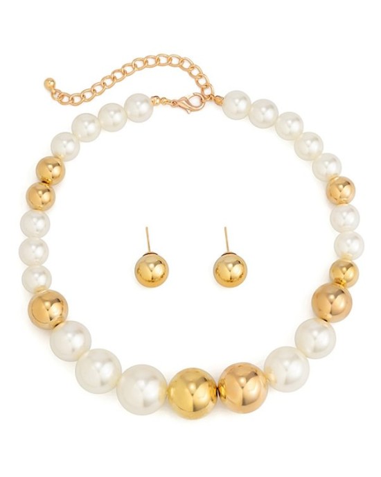 Beaded Contrast Color Dainty Necklace  Accessories + Earrings Accessories