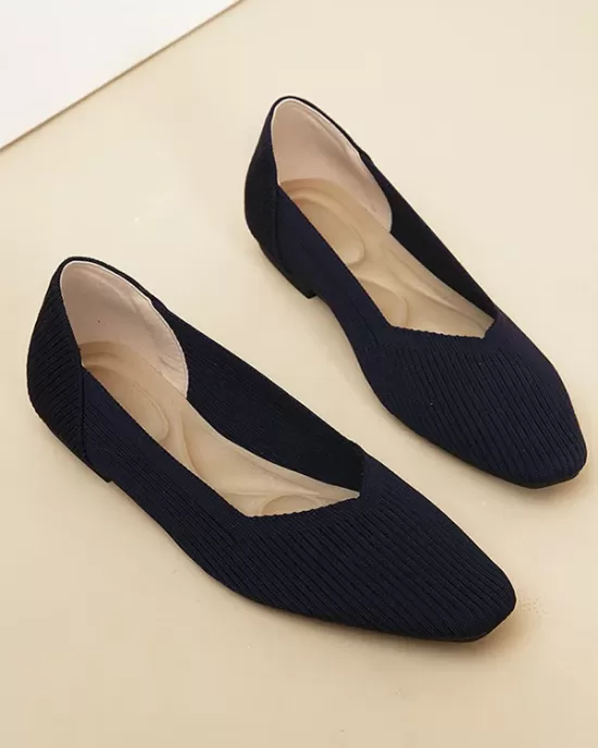 Solid Color Split-Joint Square-Toe V-Cut Flat Shoes