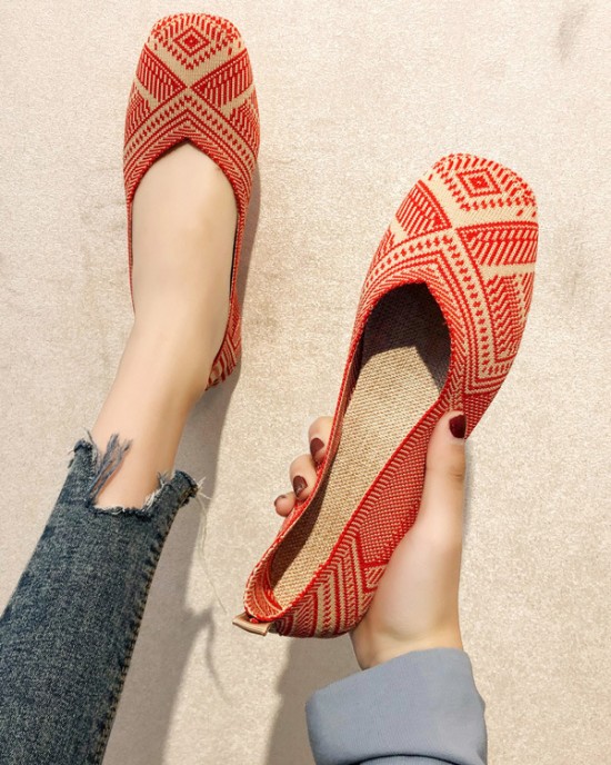 Breathable Contrast Color Flat Shoes