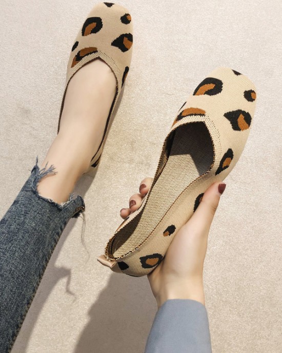 Breathable Contrast Color Leopard Flat Shoes