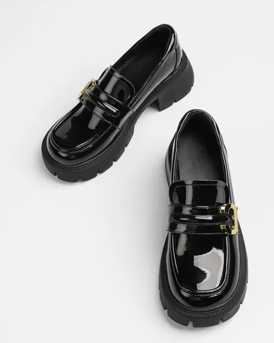 Round-Toe Split-Joint Loafers