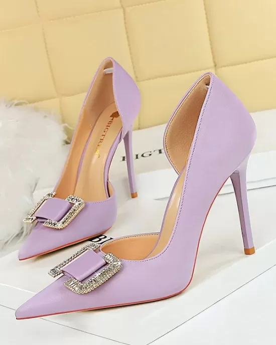 Pointed-Toe Shallow Cut Scarpin Salto Pumps