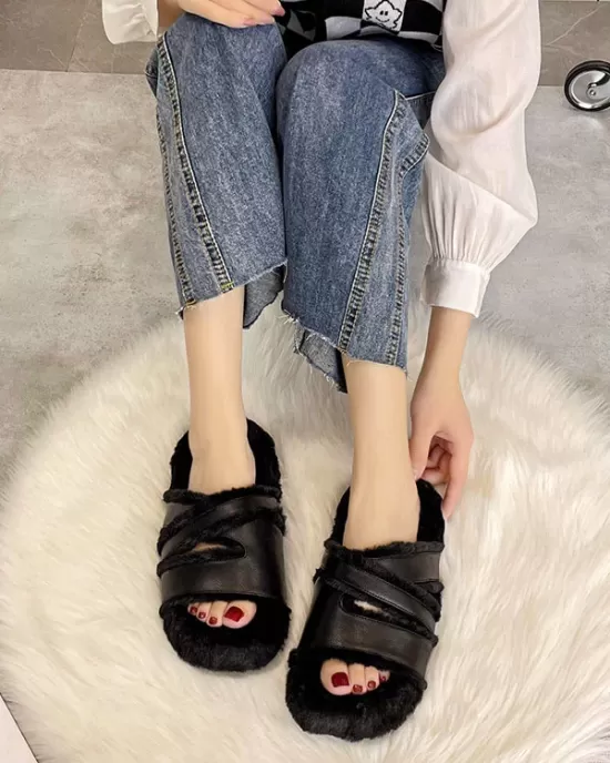 Split-Joint Velvet Slippers