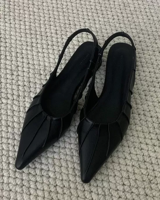 Pleated Pointed-Toe Solid Color Split-Joint Sling Shoes Sandals