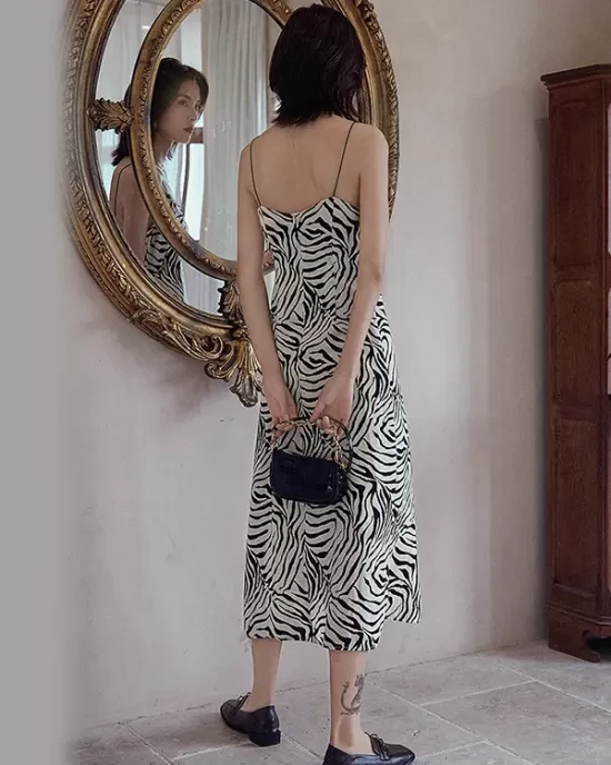 Vacation H-Line Sleeveless Zebra-Stripe V-Neck Dress