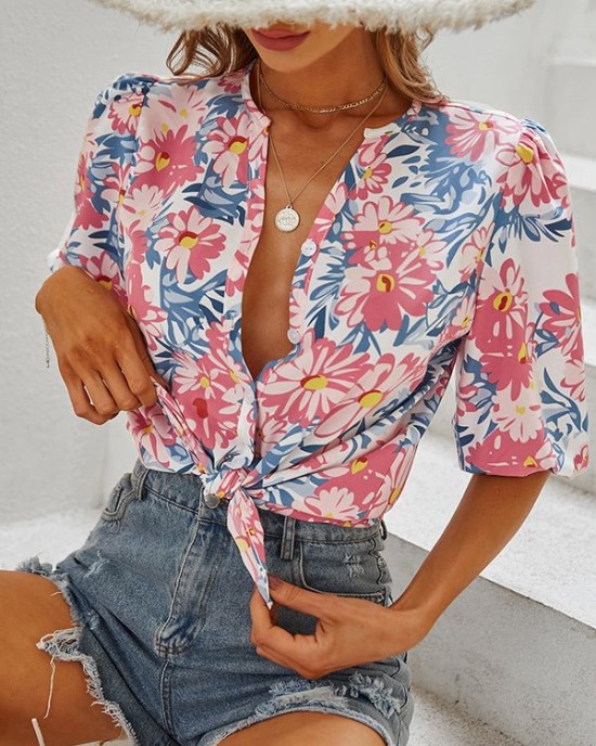 Vacation Buckle Floral T-Shirt