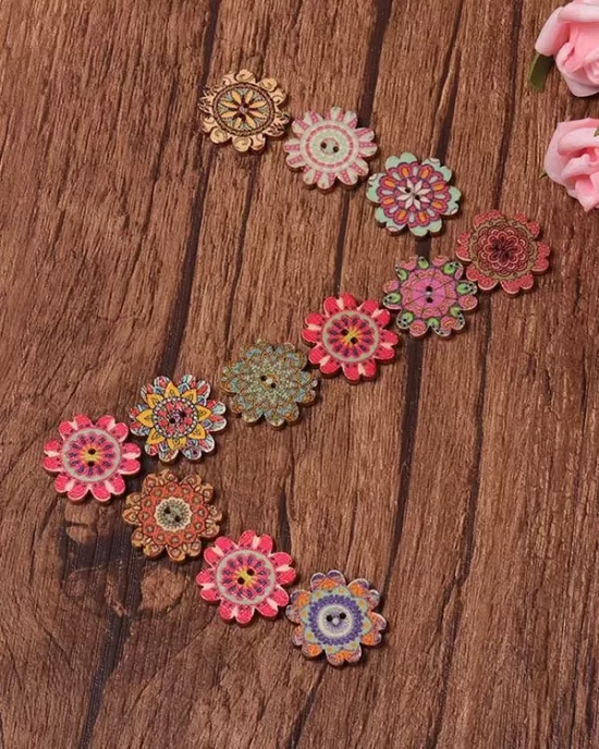 About 100Pcs Multi-Color Floral Pattern Buttons