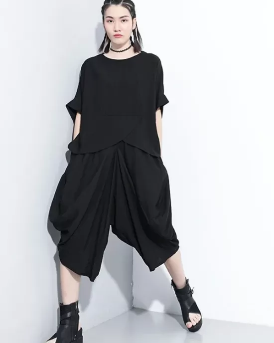 Loose Solid Color Round-Neck Short Sleeves  Tops+ Elasticity Pleated Cropped Pants Two Pieces Set