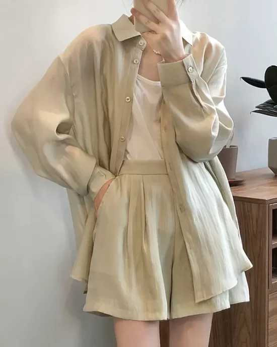 Loose Solid Color Long Sleeves Blouse + Pleated Shorts Two Pieces Set