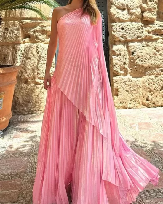 Loose Asymmetric Pleated One-Shoulder Maxi Dresses