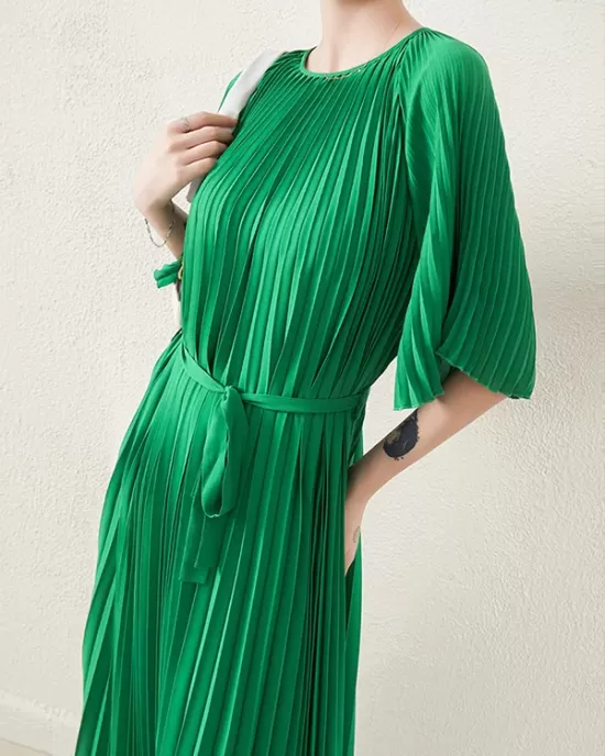 Loose Pleated With Waistband Solid Color Round-Neck Maxi Dresses