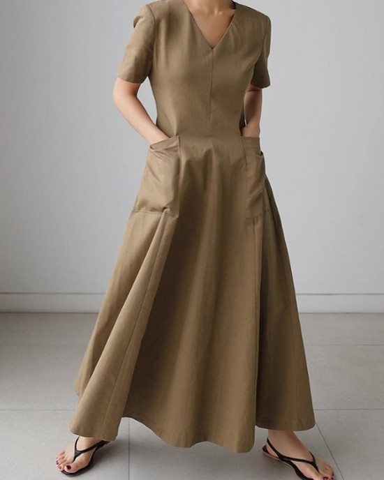 Simple Casual Solid Color Pleated Midi Dress