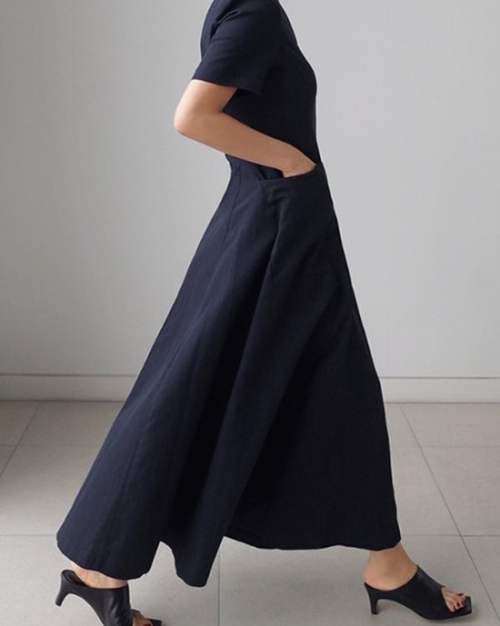 Simple Casual Solid Color Pleated Midi Dress