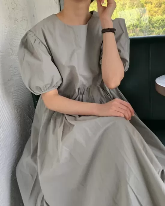 Original Loose Solid Color Pleated Puff Sleeves Midi Dress