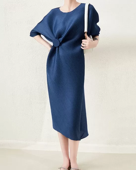 Stylish Irregularity Loose Pleated Solid Color Round-Neck Midi Dresses