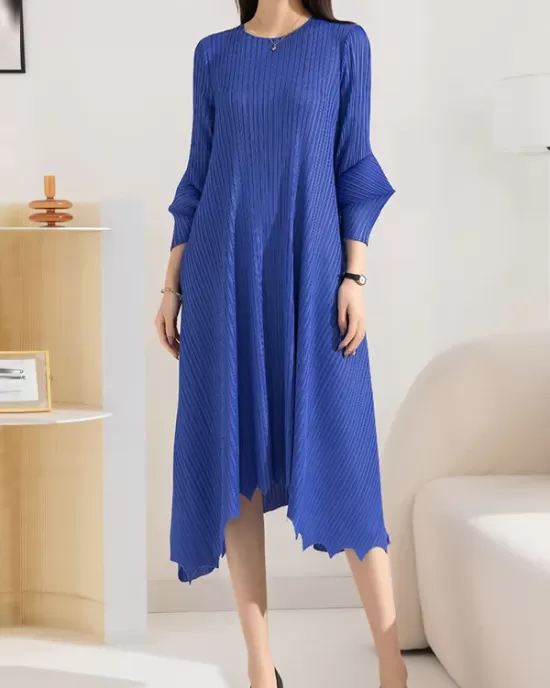 Pleated Solid Color Irregular clipping Loose Round-neck Midi Dresses