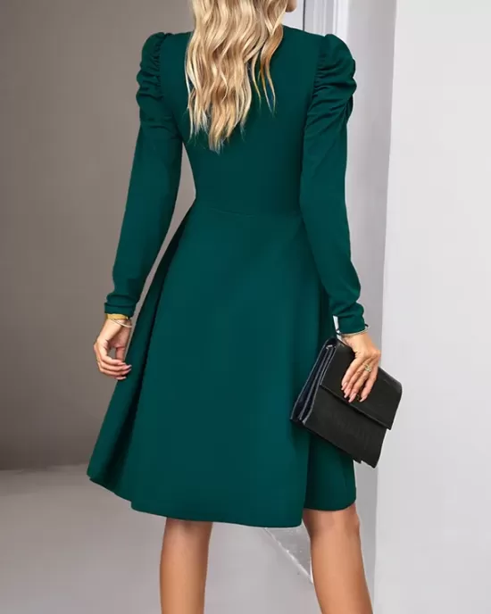 Pleated Solid Color Split-Joint Puff Sleeves Skinny V-Neck Midi Dresses