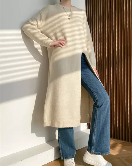 Loose Split-Side Solid Color Round-Neck Knitting Sweater Dresses