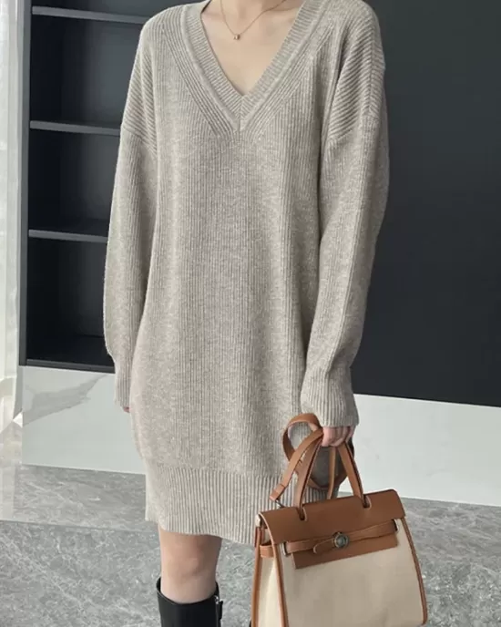 Simple Loose Long Sleeves Solid Color V-Neck Sweater Dresses