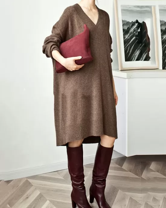 Stylish Long Sleeves Loose Solid Color V-Neck Sweater Dresses