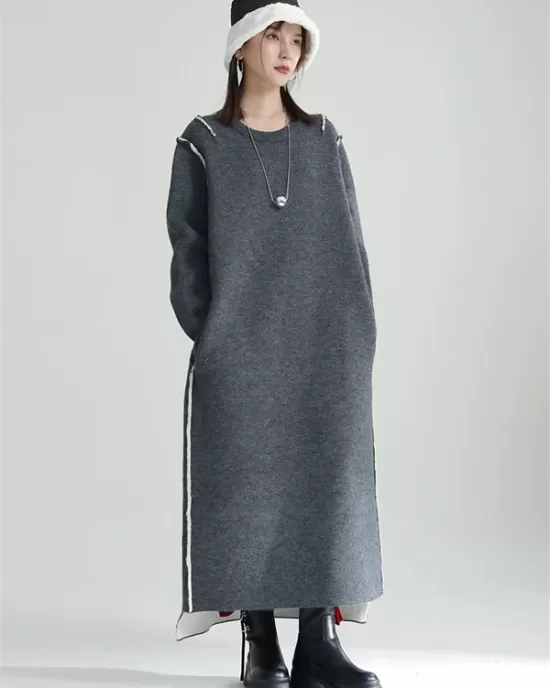 Casual Long Sleeves Loose Solid Color Round-Neck Sweater Dresses