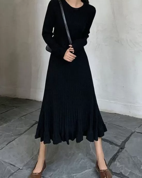 Ruffled Solid Color Long Sleeves Loose Round-Neck Sweater Dresses Midi Dresses