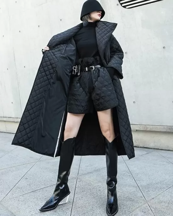 Black Rhombic Split-Side High Collar Long Coat