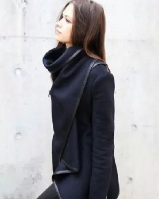 Original Asymmetric Split-Joint High-Neck Woolen Coat