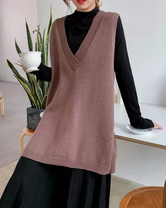 Trendy Sleeveless Split-Side Solid Color V-Neck Knitted Vest