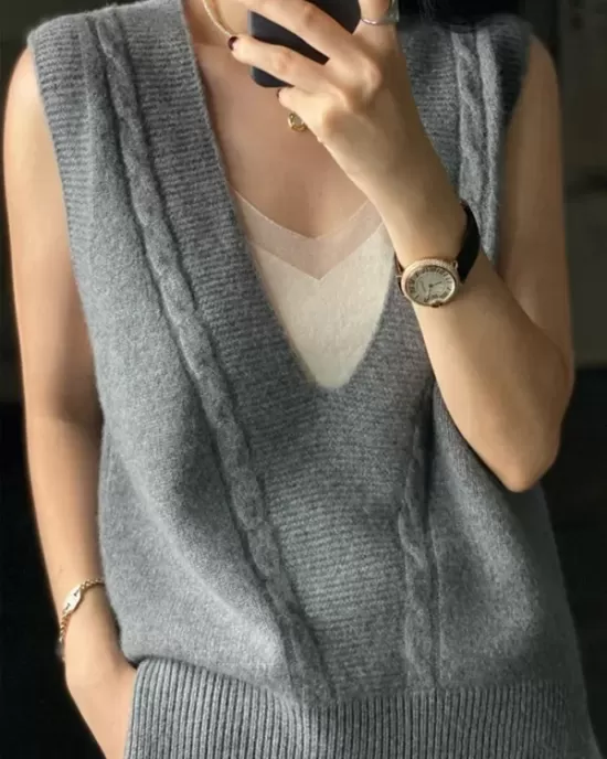 Casual Loose Knitting Sleeveless Solid Color V-Neck Vest Top